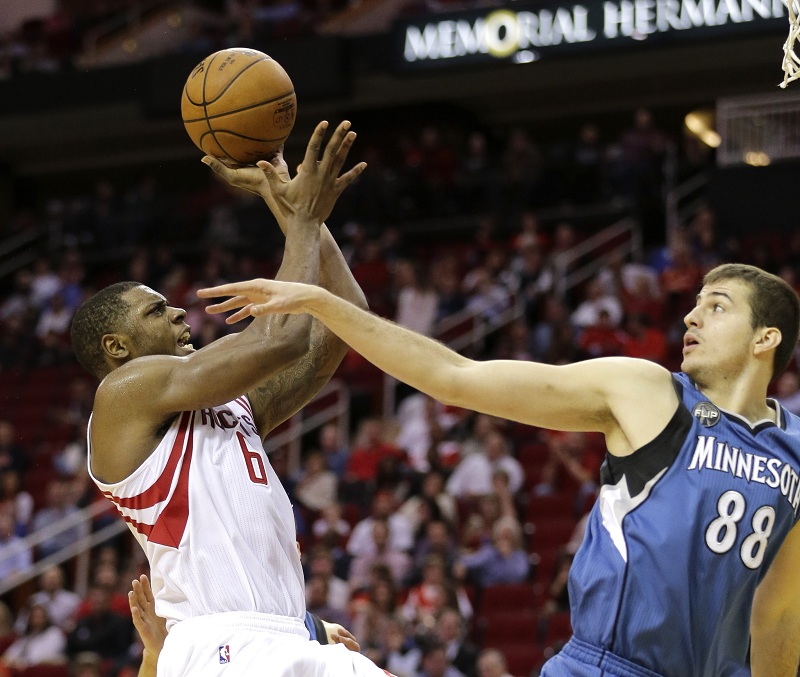 НБА: Денвер и Минесота поражени, Јокић и Бјелица солидни